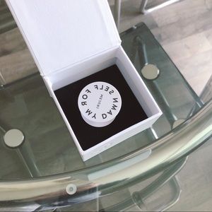 Mejuri Pop Socket - for my damn self